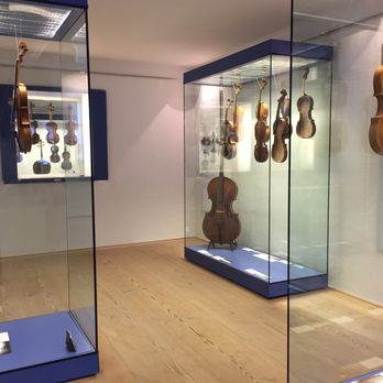 Geigenbaumuseum - Museums Near Me - Mittenwald, BY