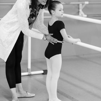 Ashkenazy Classical Ballet - Dance Studios Near Me - Portland, Oregon
