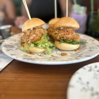 South Bar & Kitchen - Fried chicken sliders - Cajun/Creole Near Me - Pompano Beach, Florida South Bar & Kitchen - Fried chicken sliders - Cajun/Creole Near Me - Pompano Beach, Florida