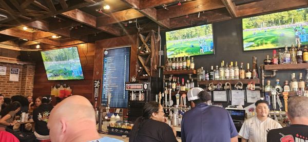 Bronx Draft House by null