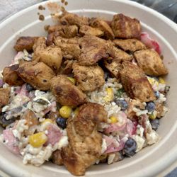 I loved the Balboa bowl and substituted the pita chips for black beans.
