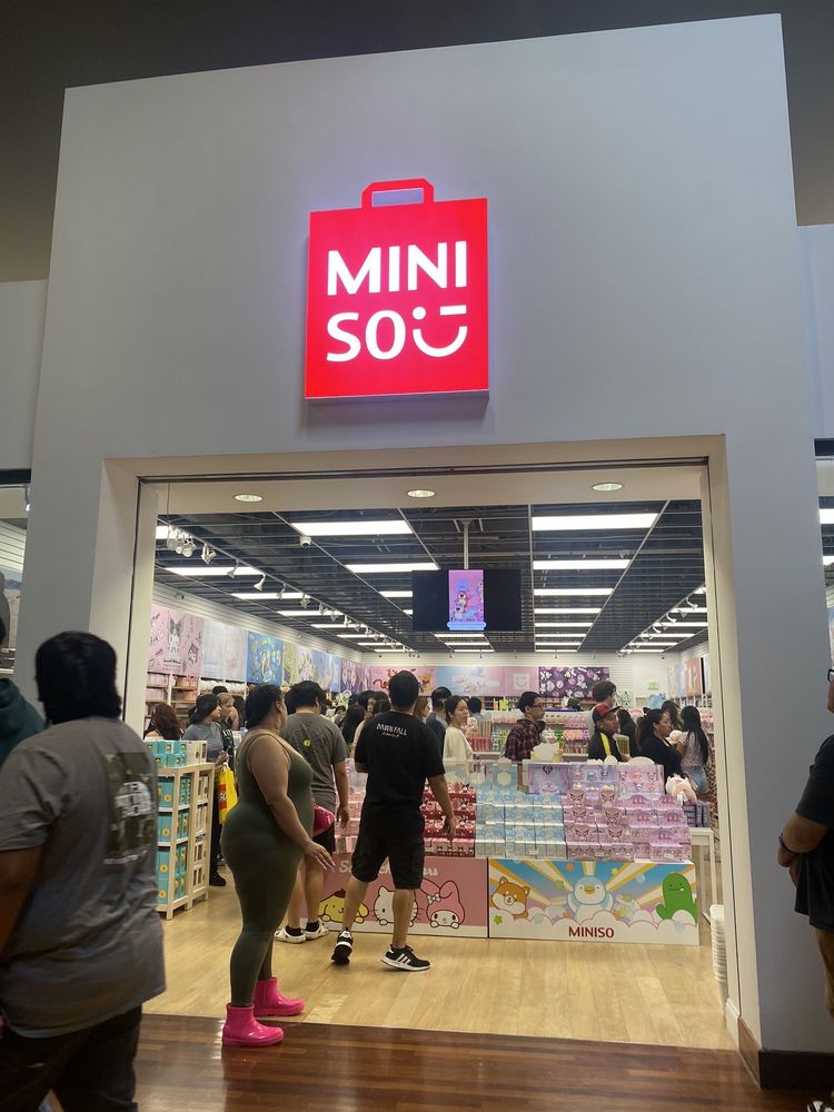 MINISO Updated October 2024 5900 Sugarloaf Pkwy, Lawrenceville
