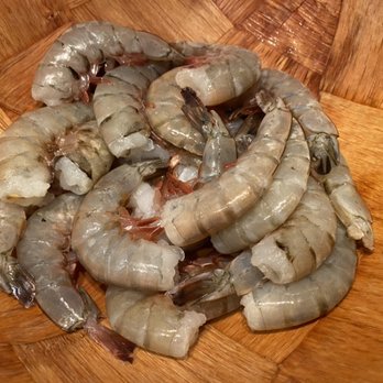 Captain's Select - 21x25 white Gulf shrimp - Seafood Markets Near Me - Fort Mill, South Carolina