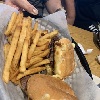 Case And Bucks Grub & Pub - Steak sandwich Awesome - American Near Me - Barnhart, Missouri Case And Bucks Grub & Pub - Steak sandwich Awesome - American Near Me - Barnhart, Missouri
