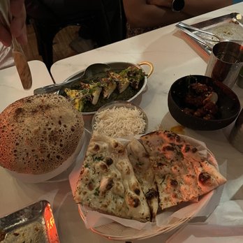 Gazab - Mushroom Paneer Biryani Garlic Naan Kale Spinach Paneer - Indian Near Me - New York, New York