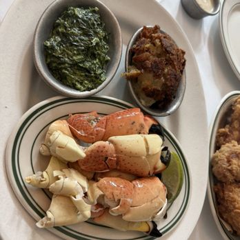 Joe's Stone Crab - Stone crab - Seafood Near Me - Miami Beach, Florida Joe's Stone Crab - Stone crab - Seafood Near Me - Miami Beach, Florida