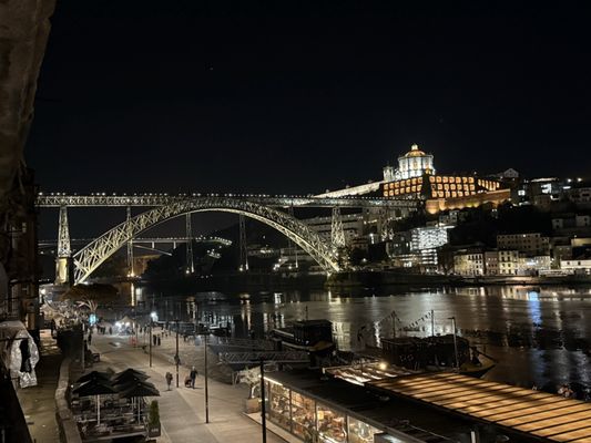 Wine Quay Bar (Porto) by null