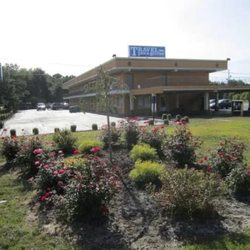 Travel Inn & Suites - Travel Inn and Suites