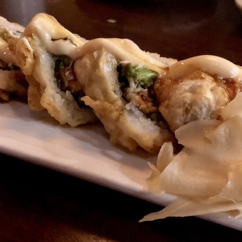 Umi Sake House - Cali Crunch Roll - Umi Sake House - Sushi Bars Near Me - Seattle, Washington