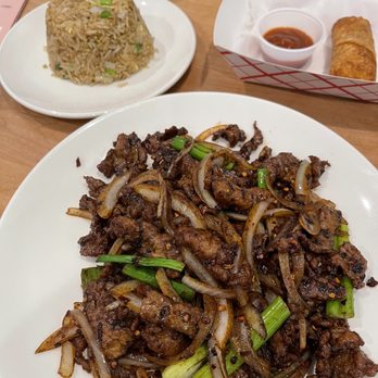 Fuya Kitchen - Mongolian Beef with fried rice - Asian Fusion Near Me - Conroe, Texas