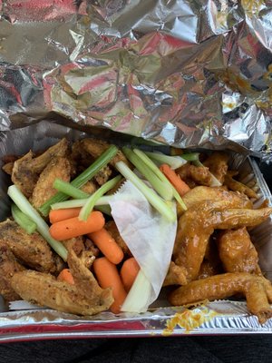 Crumpy's Hot Wings Downtown by null