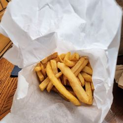 Susie Q's - Fries in a sack