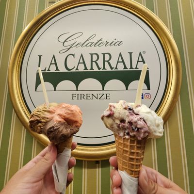 Gelateria La Carraia by null
