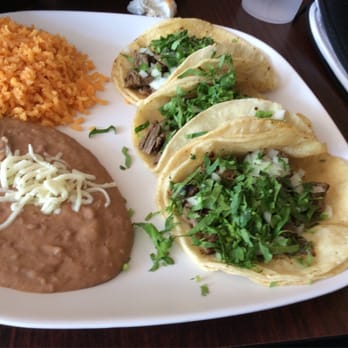 Taco Dale - Steak taco plate - Mexican Near Me - Bolingbrook, Illinois
