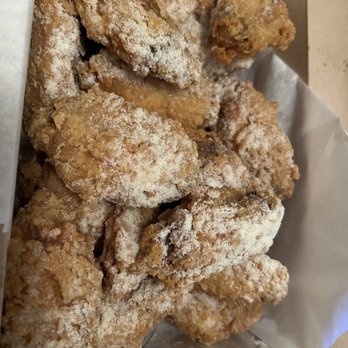 Vons Chicken - Honey butter wings - Korean Near Me - East Honolulu, Hawaii
