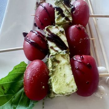 Chapelton Vineyards - Caprese Kabobs - Wineries Near Me - Washington, Texas Chapelton Vineyards - Caprese Kabobs - Wineries Near Me - Washington, Texas