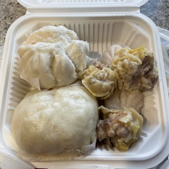 New Hwong Kok - Dim Sum Lunch #1: Shrimp Dumpling, Shui Mai, Vegetable & Pork Bun, Steamed B.B.Q. Bun and Preserved Egg & Pork Porridge (not in picture). - Dim Sum Near Me - Milpitas, California New Hwong Kok - Dim Sum Lunch #1: Shrimp Dumpling, Shui Mai, Vegetable & Pork Bun, Steamed B.B.Q. Bun and Preserved Egg & Pork Porridge (not in picture). - Dim Sum Near Me - Milpitas, California