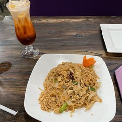 Phikul Thai Bistro - Pad Thai and Thai Iced Tea
