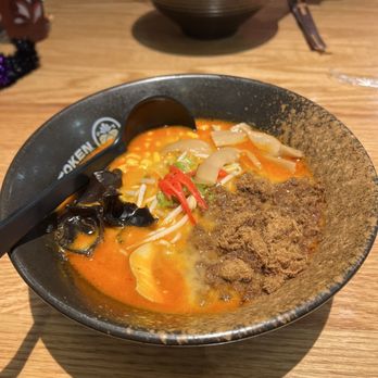 Token Ramen and Kung Fu Tea - Spicy Curry Ramen - Bubble Tea Near Me - Orlando, Florida Token Ramen and Kung Fu Tea - Spicy Curry Ramen - Bubble Tea Near Me - Orlando, Florida