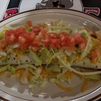 LaPaloma Restaurant - Beef burrito con queso - Mexican Near Me - Heath, Ohio