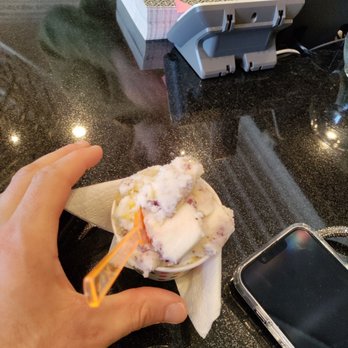 Macaron By Patisse - Lemon Blueberry Cake Gelato - Gelato Near Me - The Woodlands, Texas Macaron By Patisse - Lemon Blueberry Cake Gelato - Gelato Near Me - The Woodlands, Texas