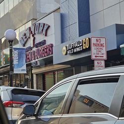 New York Chicken & Burgers