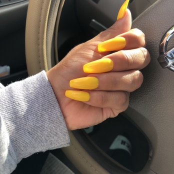 Blooming Nails Spa - Done by Hannah - Nail Salons Near Me - San Pablo, California