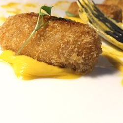 Silabario - Croquetas de pato y erizo