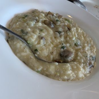 Carmelina's - Italian Near Me - Boston, Massachusetts