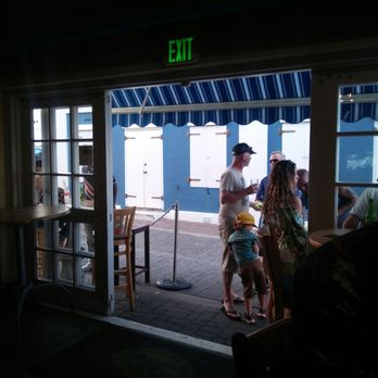 Wahoo's Bistro & Patio - Back patio area - Seafood Near Me - Bermuda, Virgin Islands Wahoo's Bistro & Patio - Back patio area - Seafood Near Me - Bermuda, Virgin Islands