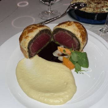 Ramsay's Kitchen - Beef Wellington - American Near Me - Boston, Massachusetts Ramsay's Kitchen - Beef Wellington - American Near Me - Boston, Massachusetts