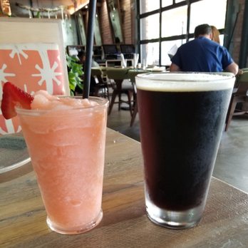 Moku Kitchen - Strawberry Daiquiri and Black Butte Porter - Cocktail Bars Near Me - Honolulu, Hawaii