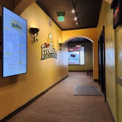 Fredrico’s Pizza - Entrance hallway