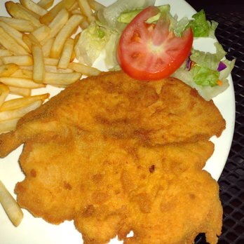Los Pinos - Breaded chicken and fries - Puerto Rican Near Me - Carolina, Puerto Rico
