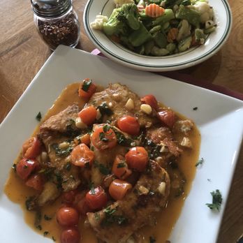 Lorenzo's Pizzeria - Flounder paisano , With steamed mixed vegetable medley - Pizza Near Me - Glen Cove, New York