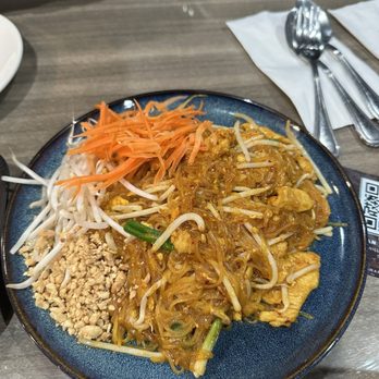 Bhan Thai Lao Kitchen - Chicken Pad Thai - Medium Spice - Thai Near Me - Vacaville, California