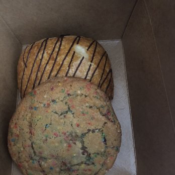 Loaf Lounge - Sprinkle chocolate chip & chocolate croissant - Cafes Near Me - Chicago, Illinois Loaf Lounge - Sprinkle chocolate chip & chocolate croissant - Cafes Near Me - Chicago, Illinois