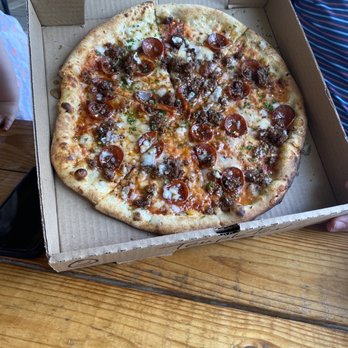 Freehouse Brewery - Hot honey pizza - Breweries Near Me - North Charleston, South Carolina Freehouse Brewery - Hot honey pizza - Breweries Near Me - North Charleston, South Carolina