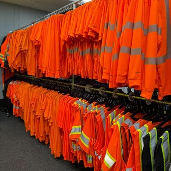 BareBones WorkWear - Uniforms Near Me - Woodland, California