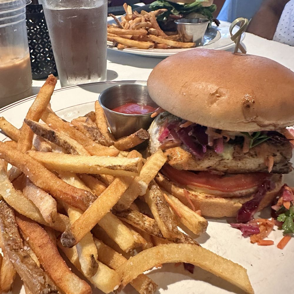 Redfish Sandwich Redfish Sandwich