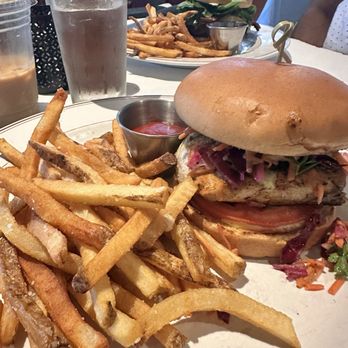 Char Restaurant - Redfish Sandwich - Steakhouses Near Me - Nashville, Tennessee