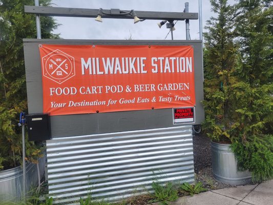 Milwaukie Station Food Cart Pod by null
