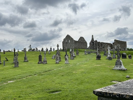 Clonmacnoise by null