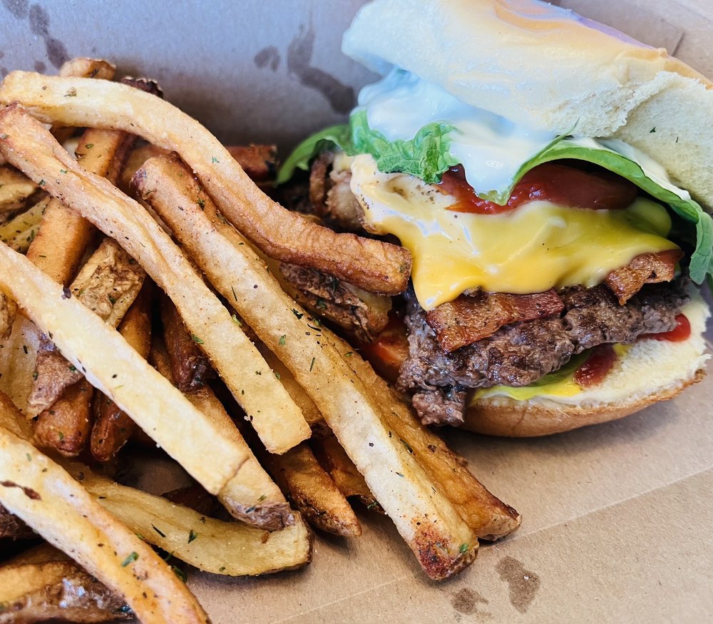 THE SAVARY PLATE Updated September 2024 100 Nova Scotia Trunk 3