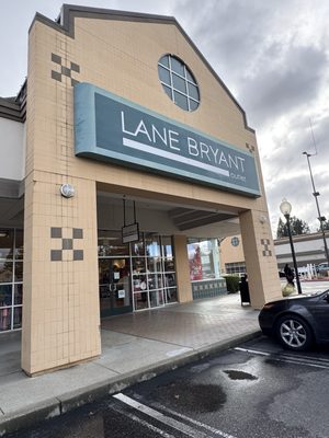 Gilroy Premium Outlets by null