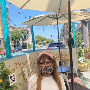 Higher Taste, Plant-Based - outdoor sitting! love it! - Vegan Near Me - Long Beach, California