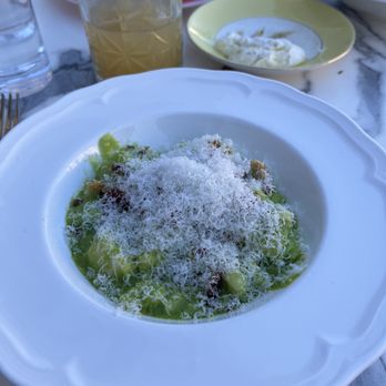 Mama’s on Main - Pesto Gnocchi - Wine Bars Near Me - Covington, Kentucky Mama’s on Main - Pesto Gnocchi - Wine Bars Near Me - Covington, Kentucky