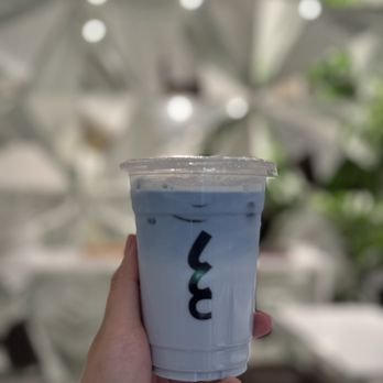 Lucky Lucky Cafe - Klein's Blue Banana Milk - Cafes Near Me - New York, New York Lucky Lucky Cafe - Klein's Blue Banana Milk - Cafes Near Me - New York, New York