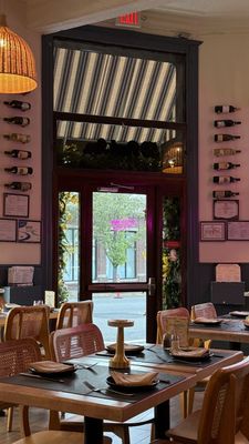 Sonoma Bistro by null