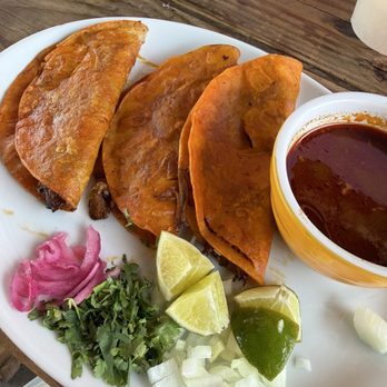 Cocina Con Corazón - Red Tacos - Mexican Near Me - Los Angeles, California Cocina Con Corazón - Red Tacos - Mexican Near Me - Los Angeles, California